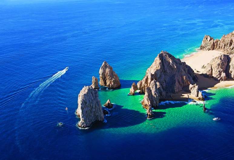 All Inclusive Vacation in Cabo San Lucas - The Adventures of Lil Red